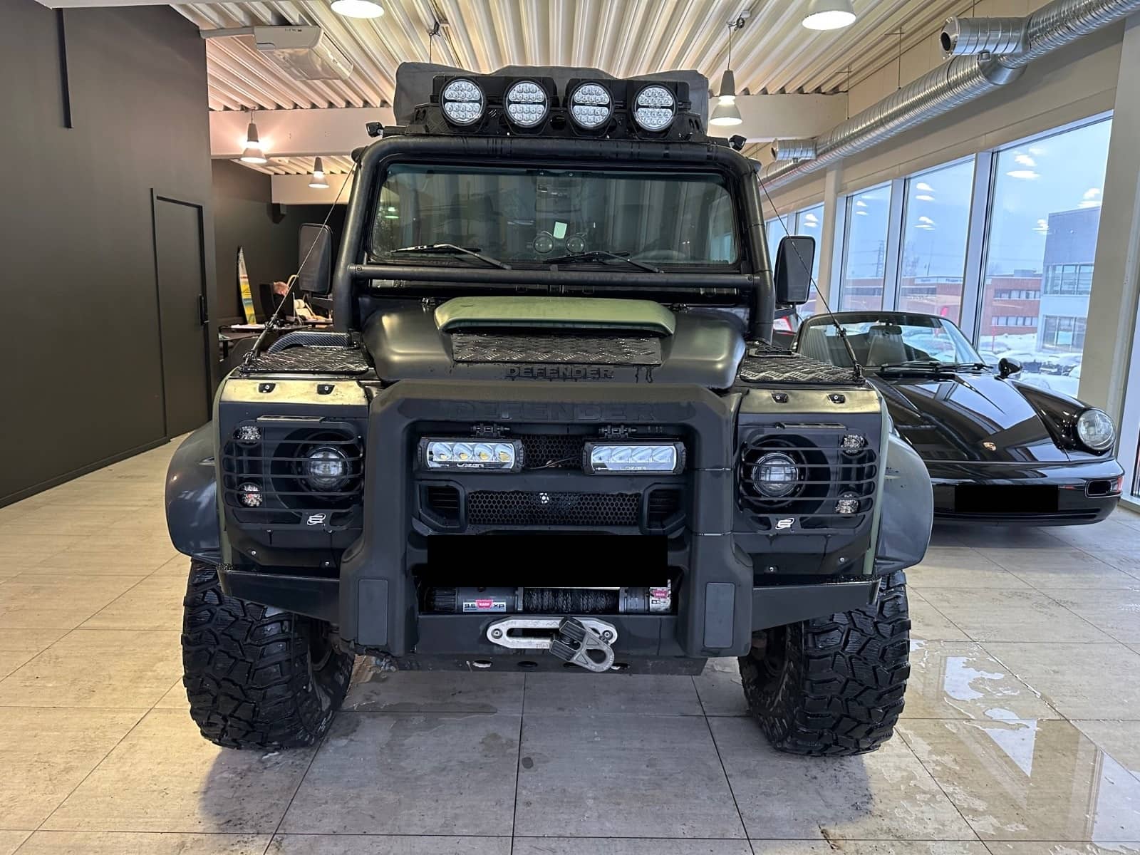 LAND ROVER DEFENDER 110 STATION WAGON TD5 – Image 2